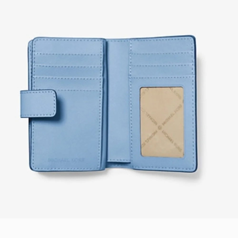 MICHAEL KORS JET SET TRAVEL MEDIUM BIFOLD COIN ZIPPER WALLET LIGHT SKY (NWT)